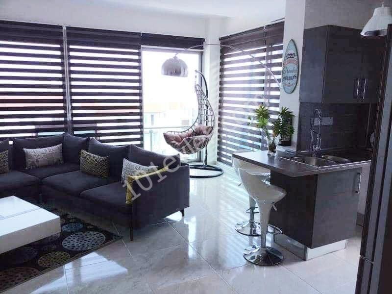 Girne merkez heryere yürüme mesafesinde 2 yatak penthouse kirallık