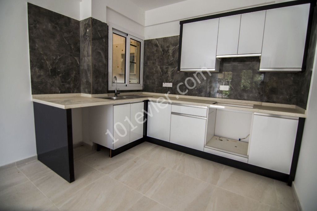 Flat For Sale in Alsancak, Kyrenia