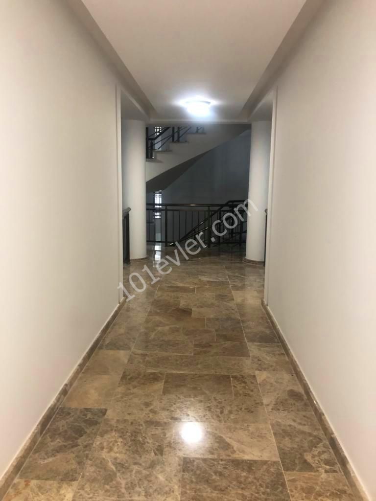 Flat To Rent in Girne Merkez, Kyrenia