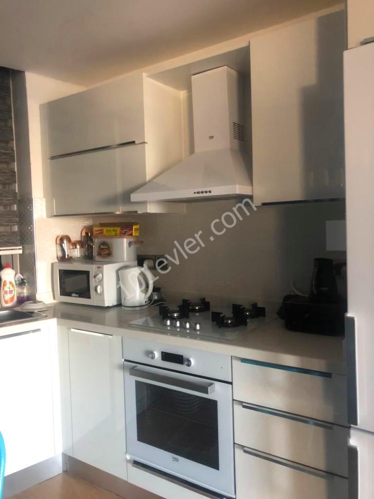 Flat To Rent in Girne Merkez, Kyrenia