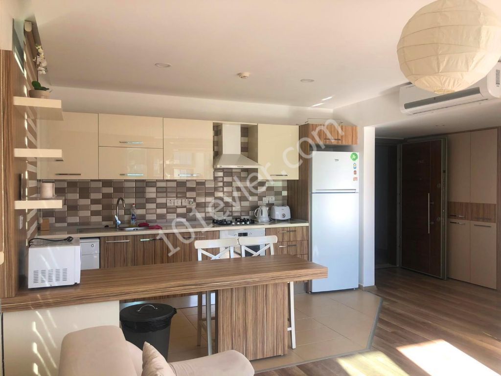 Flat To Rent in Girne Merkez, Kyrenia