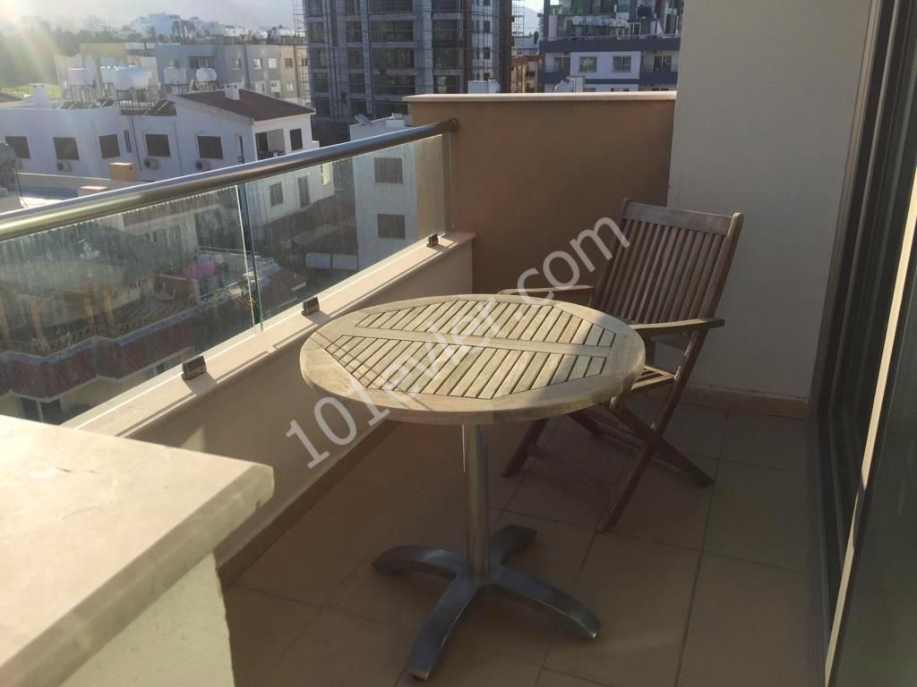 Flat To Rent in Girne Merkez, Kyrenia