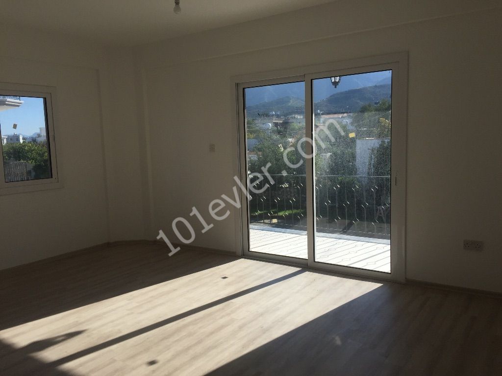 Flat For Sale in Alsancak, Kyrenia