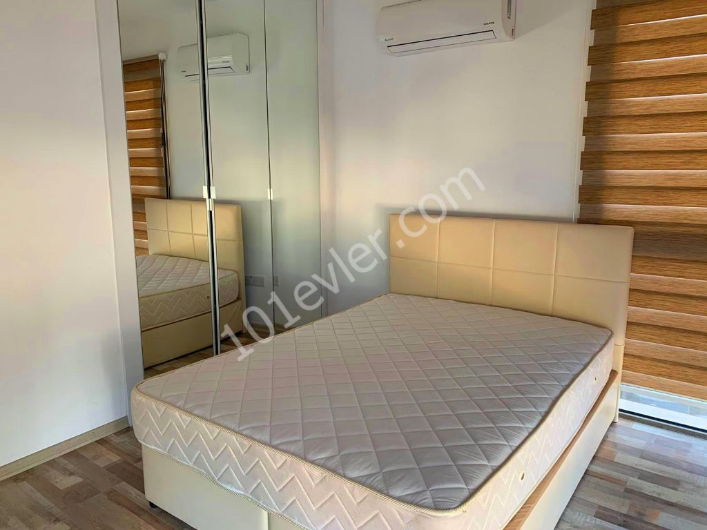 GİRNE MERKEZDE KAR MARKET ARKASI 2+1  YENİ DAİRE 