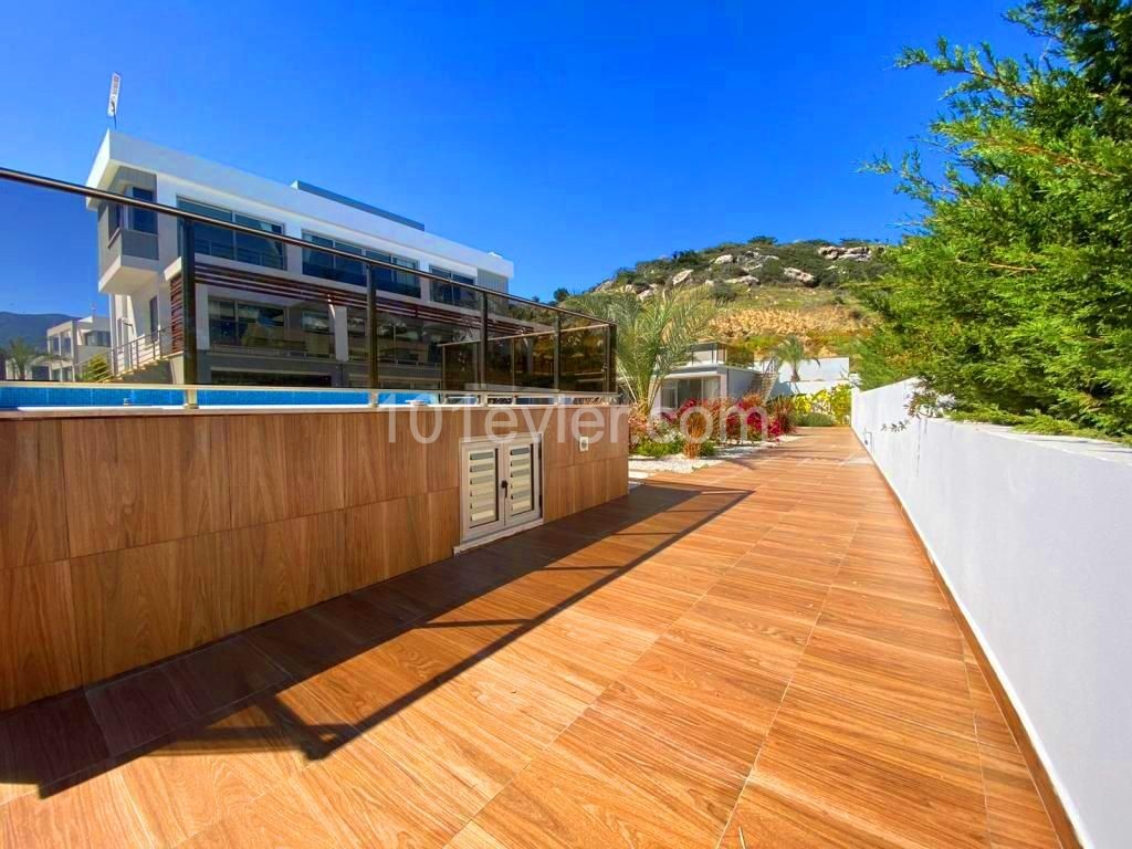 Villa To Rent in Çatalköy, Kyrenia