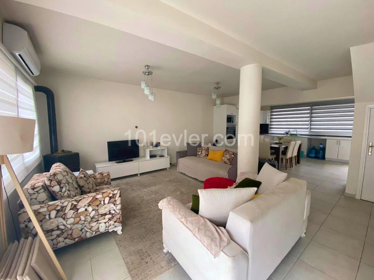 Semi Detached To Rent in Çatalköy, Kyrenia