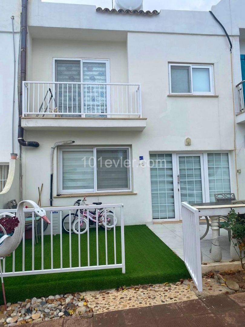 Semi Detached To Rent in Çatalköy, Kyrenia