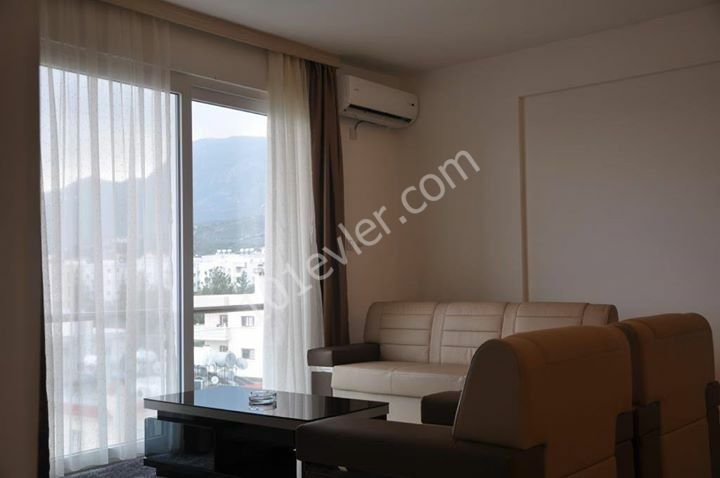 Flat To Rent in Girne Merkez, Kyrenia