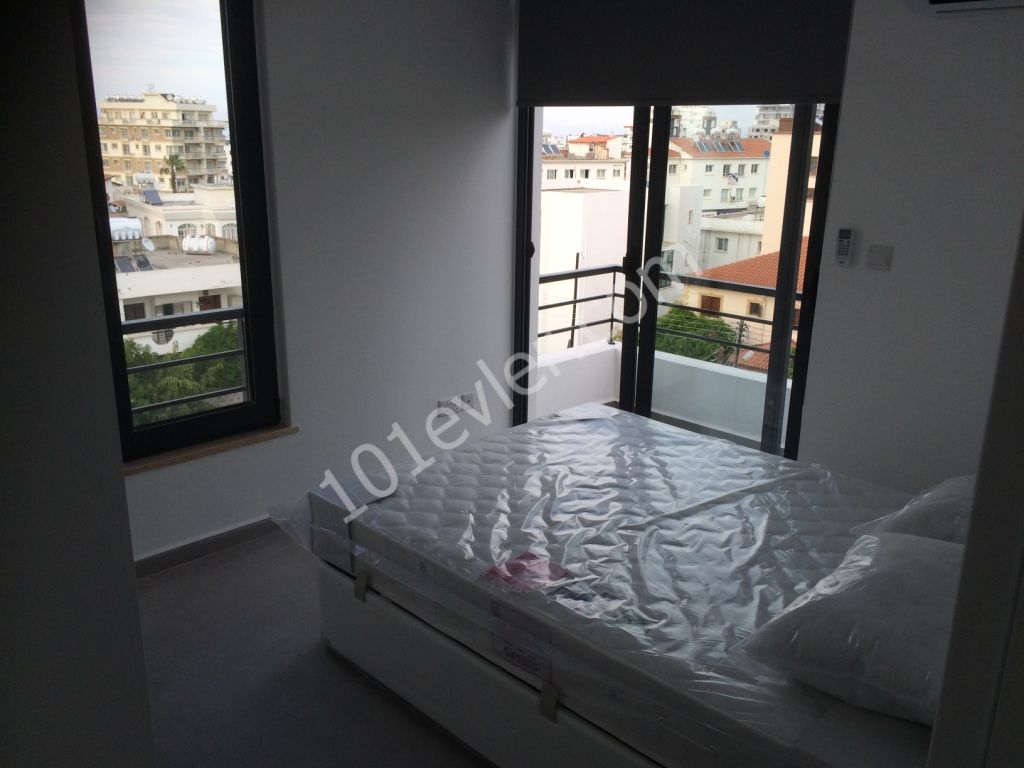 Flat To Rent in Girne Merkez, Kyrenia