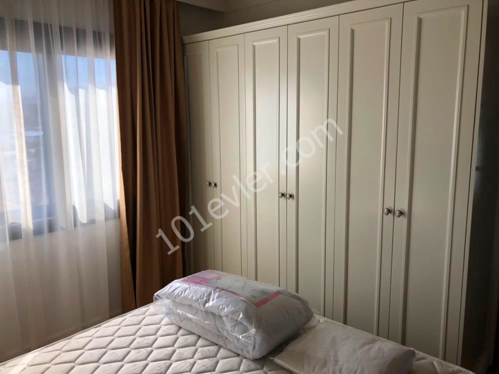 Flat To Rent in Girne Merkez, Kyrenia