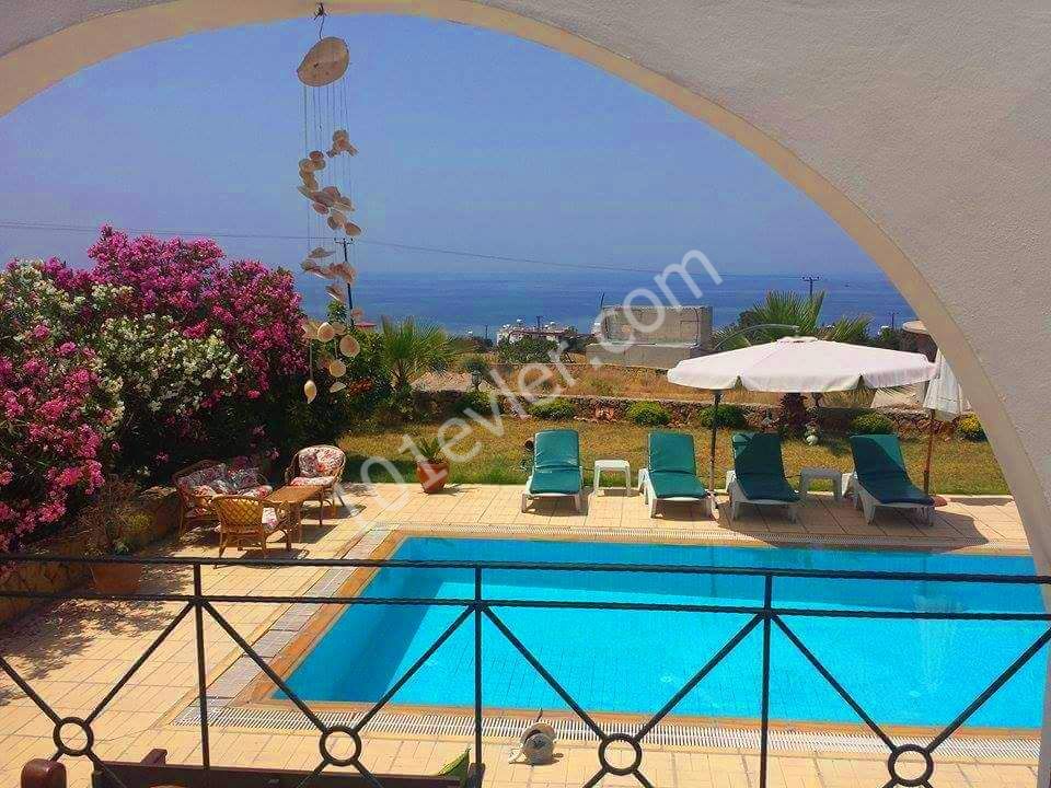 Villa  in Esentepe, Kyrenia