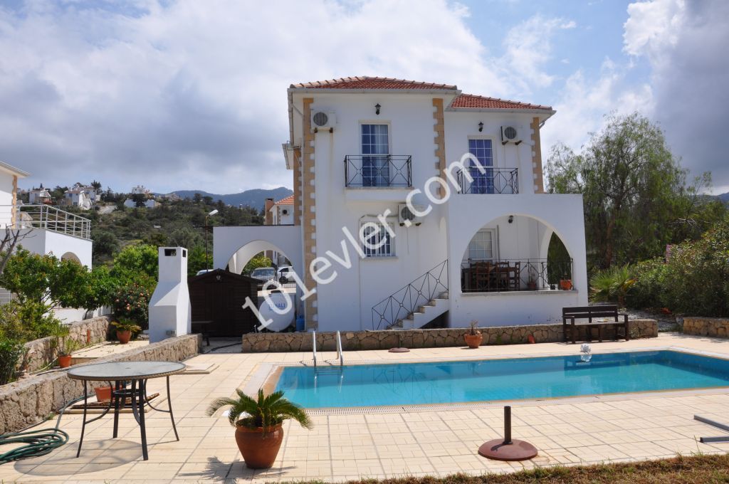 Villa  in Esentepe, Kyrenia