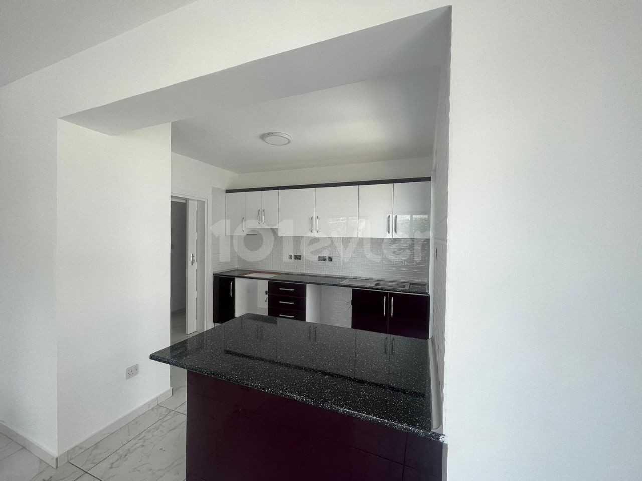 3+1 Flat Ready to Move in the Center of Kyrenia, 2 Years Installment Opportunity