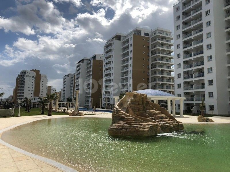 Perfekte Wohnung für Investitionen mit Blick auf den Golfplatz und den Pool in Caesar 6 Site