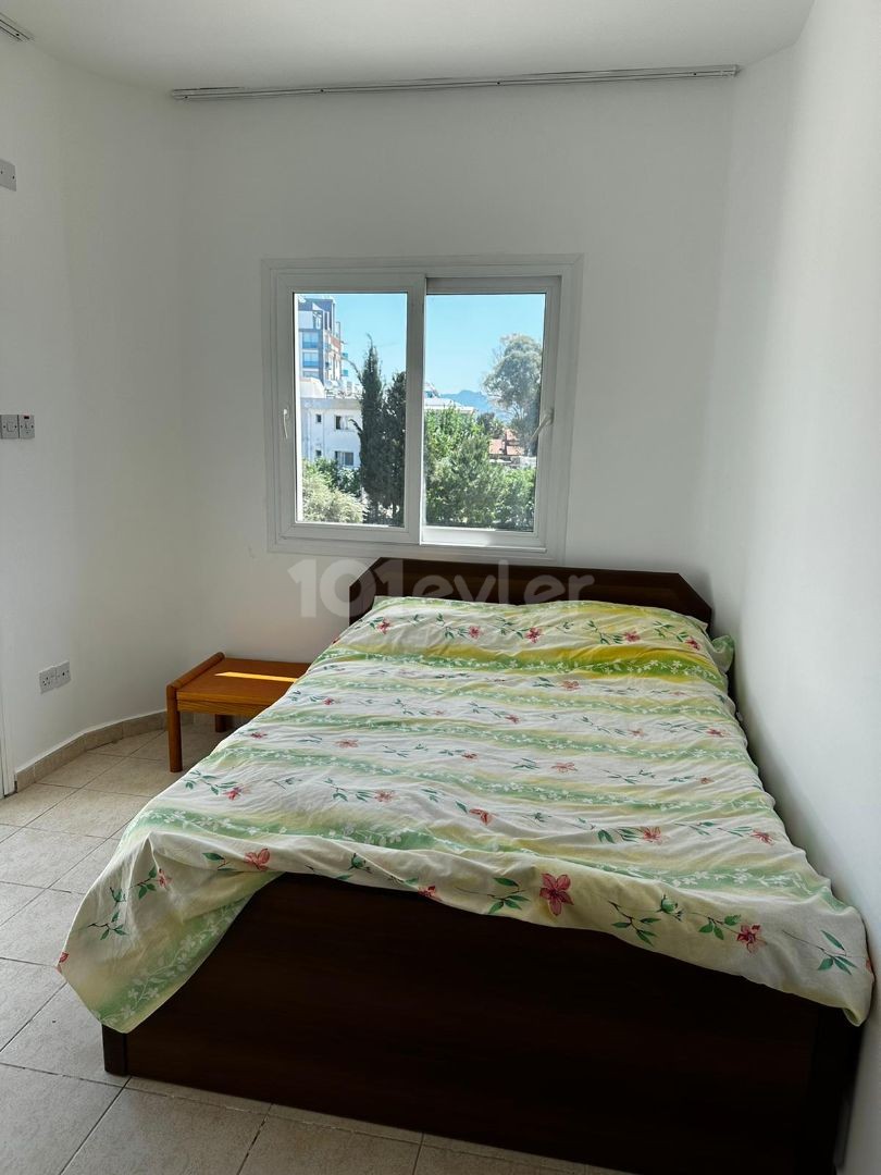 4+1 Penthouse for rent in Kyrenia Center, right behind Karakum Grand Pasha Hotel