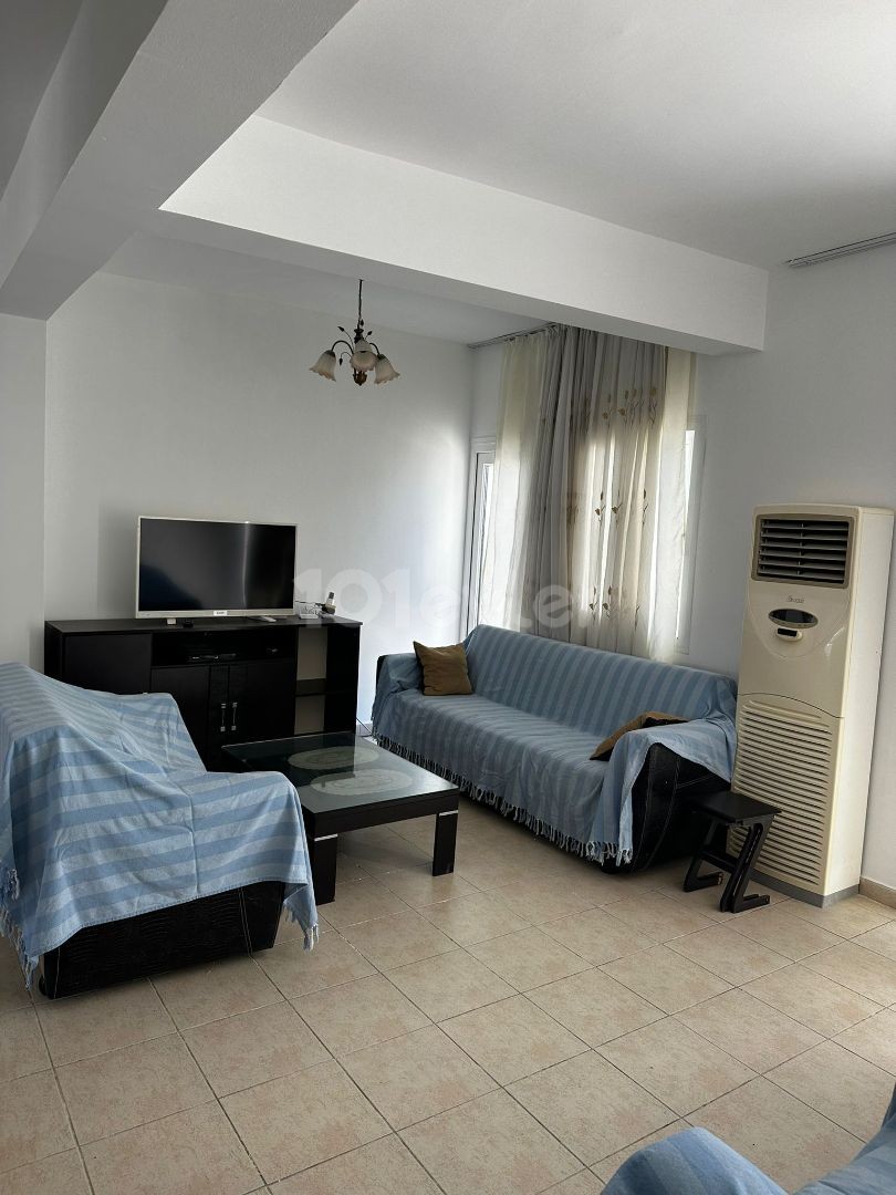 4+1 Penthouse zur Miete im Kyrenia Center, direkt hinter dem Karakum Grand Pasha Hotel