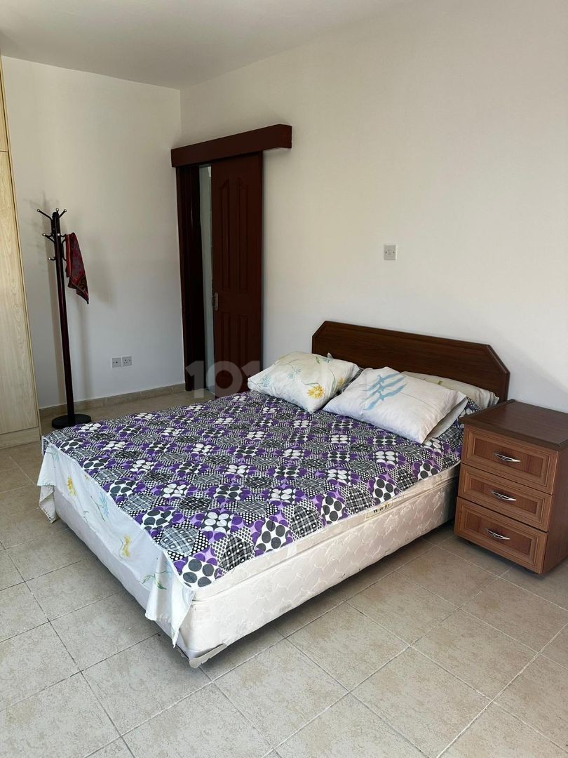 4+1 Penthouse for rent in Kyrenia Center, right behind Karakum Grand Pasha Hotel