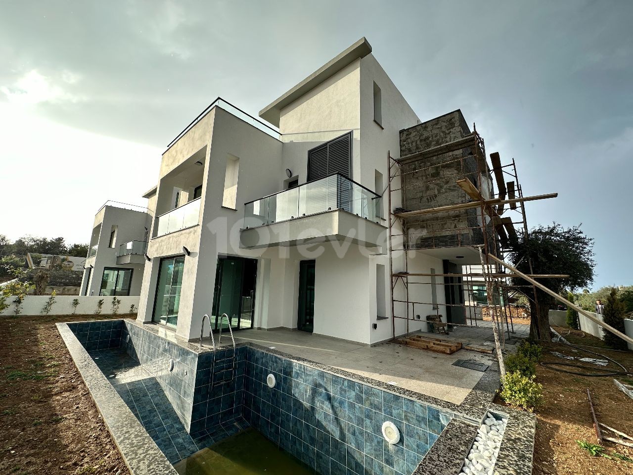 Modern 3+1 Villa for Sale in Çatalköy, Kyrenia