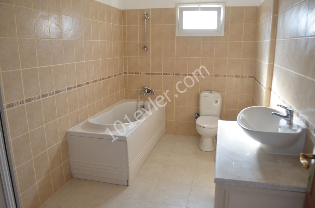 Villa To Rent in Alsancak, Kyrenia