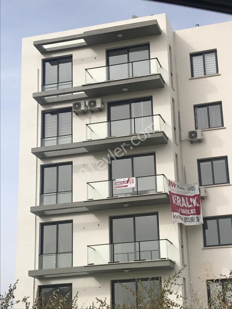 FIRSAT! FIRSAT! Lefkoşa Dereboyu'na 5 dk yurume mesafesinde satılık sıfır 2+1 daire  