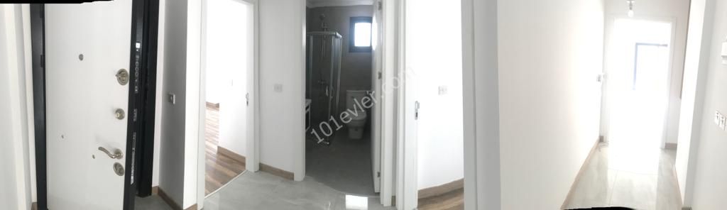 Girne'de ögretmenler evinin orada 2+1 kiralık sıfır daire