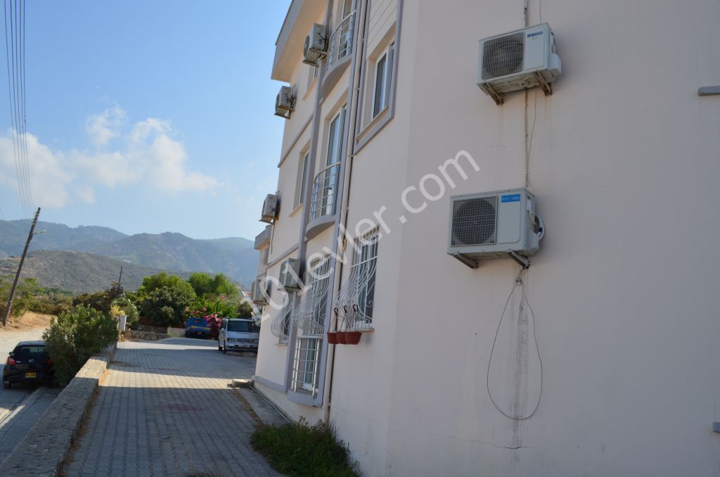 Flat To Rent in Alsancak, Kyrenia