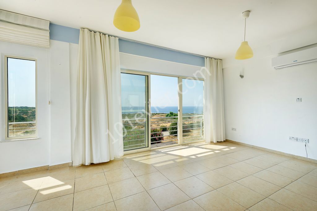 Esentepe'de Denize 0 Penthouse  2+1 Tatil Evi