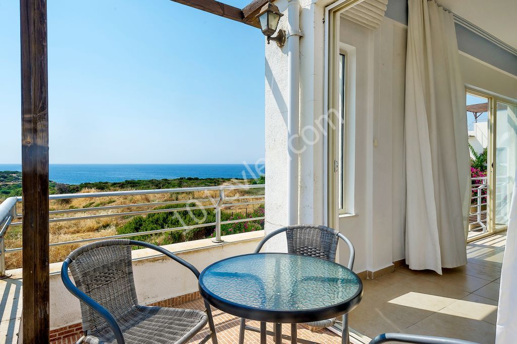 2 Bed Sea Front Penthouse Holiday  Apartment in Esentepe