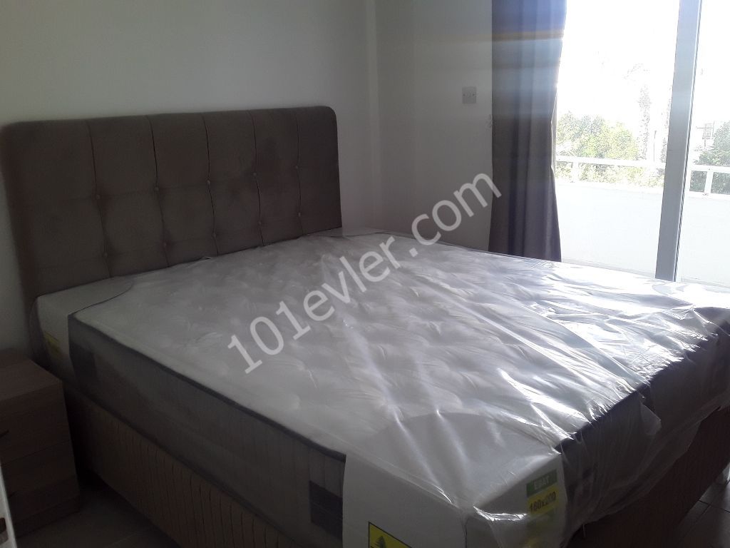 GİRNE MERKEZ'DE 3+1 EŞYALI KİRALIK DAİRE