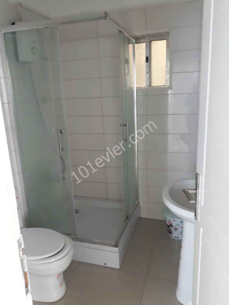 Flat To Rent in Girne Merkez, Kyrenia