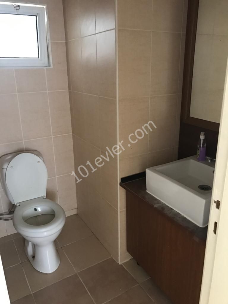 Flat For Sale in Girne Merkez, Kyrenia