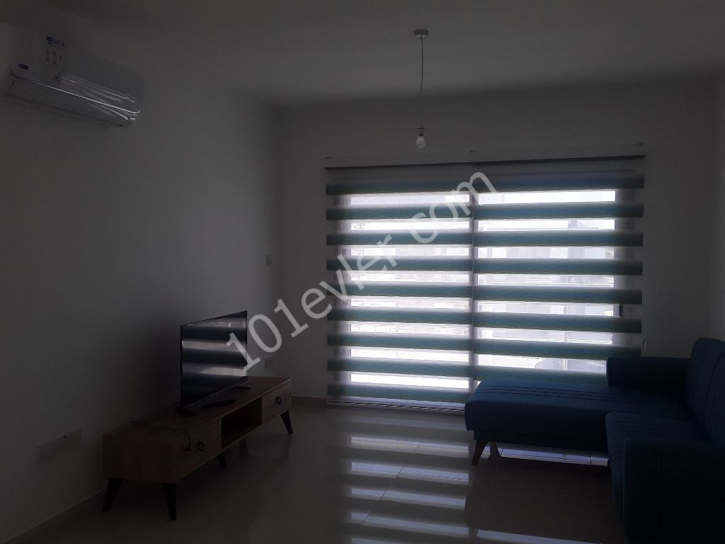 Flat To Rent in Alsancak, Kyrenia