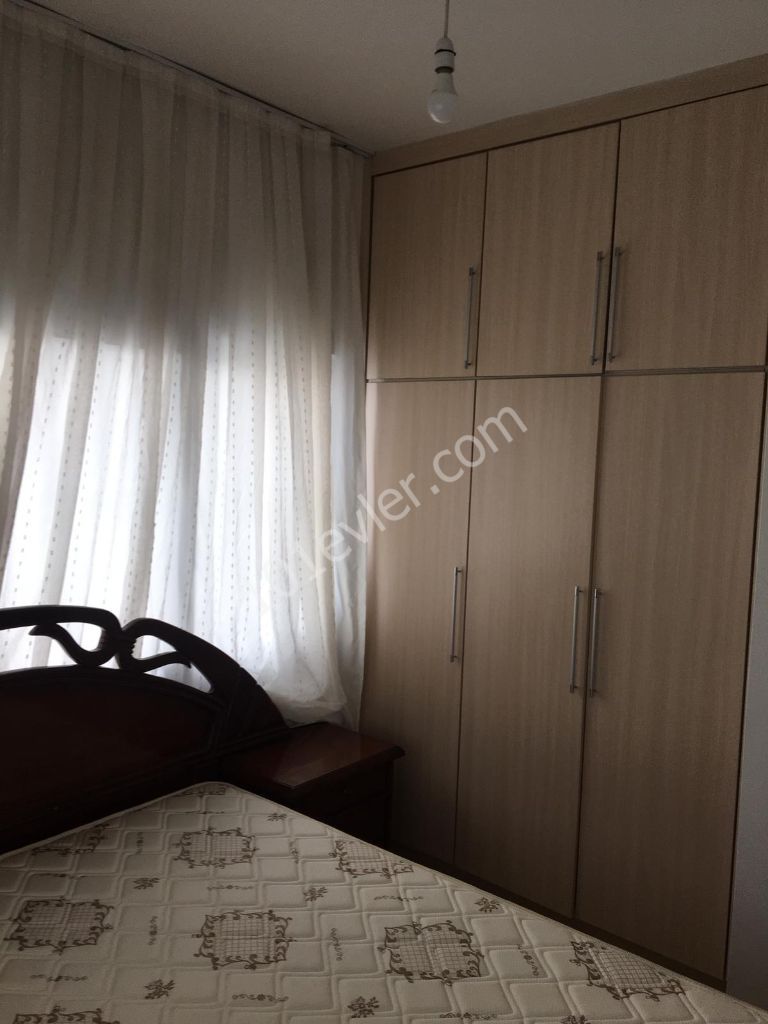 GİRNE KARAKUMDA 2+1 EŞYALI KİRALIK DAİRE