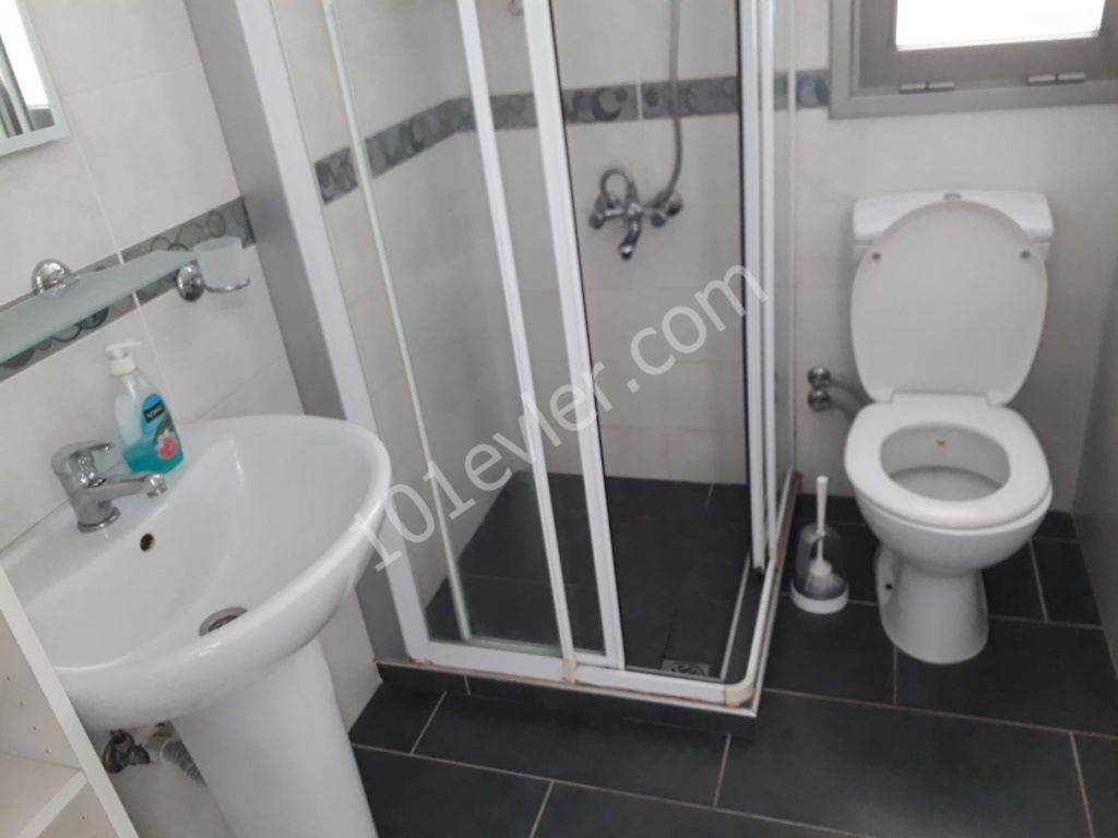 GİRNE MERKEZDE  2+1 FUL EŞYALI KİRALIK DAİRE