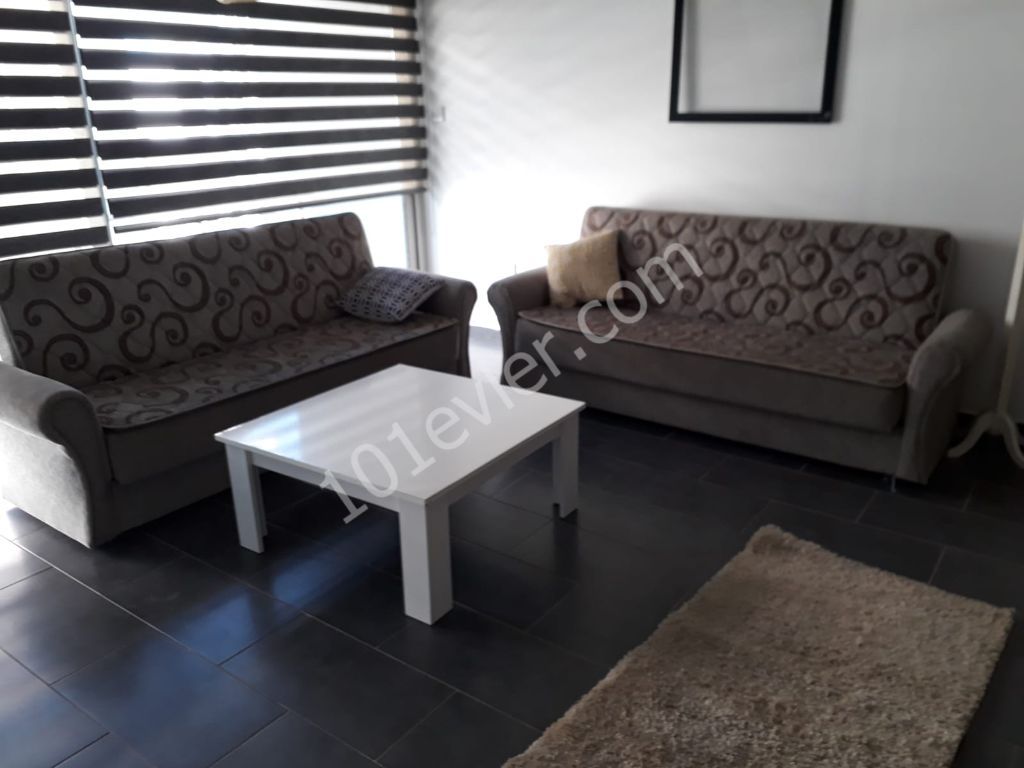 Flat To Rent in Girne Merkez, Kyrenia