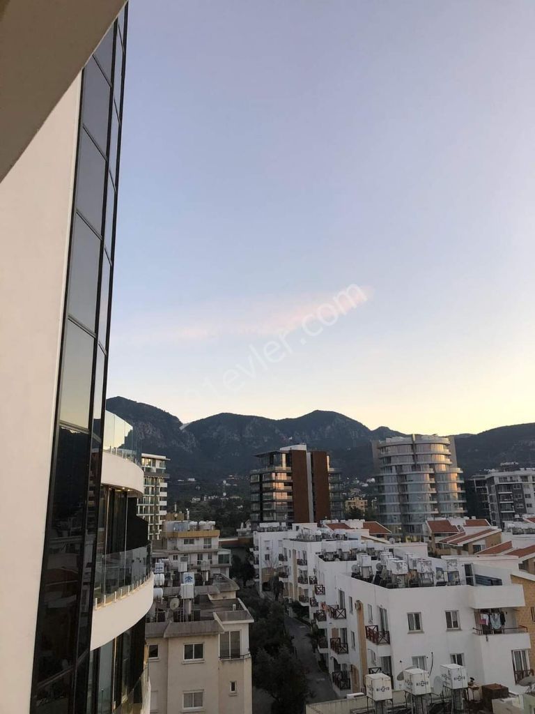 Flat For Sale in Girne Merkez, Kyrenia