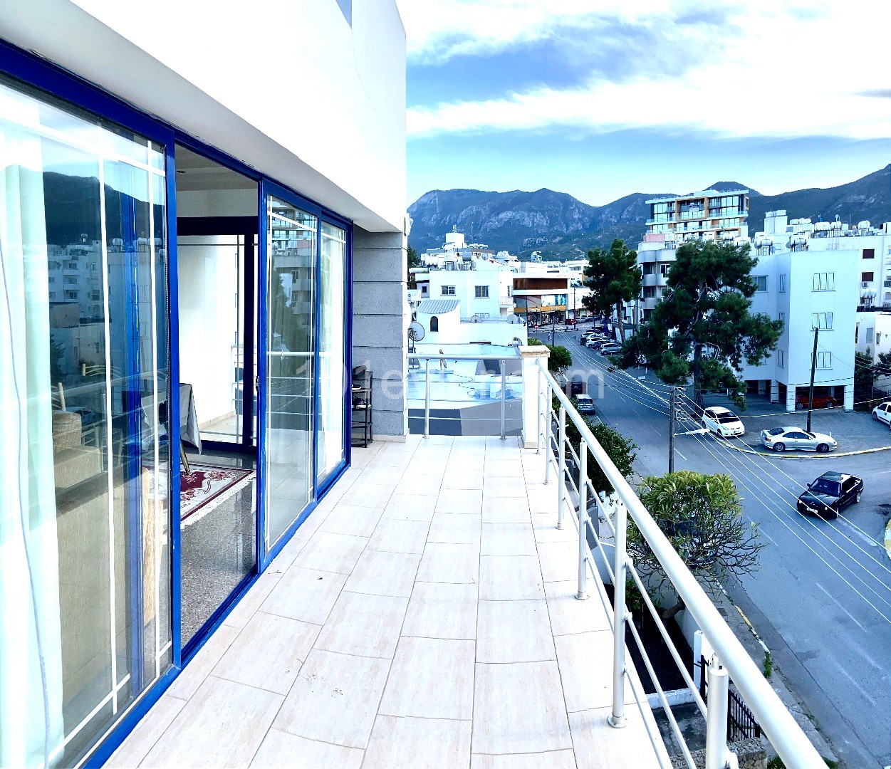 Flat To Rent in Girne Merkez, Kyrenia