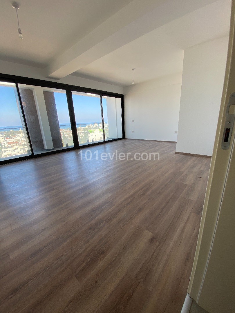 3 + 1 DUPLEX WITH PRIVATE POOL, PRIVATE ELEVATOR WITH JACUZZI EN-SUITE-BATH PENTHOUSE