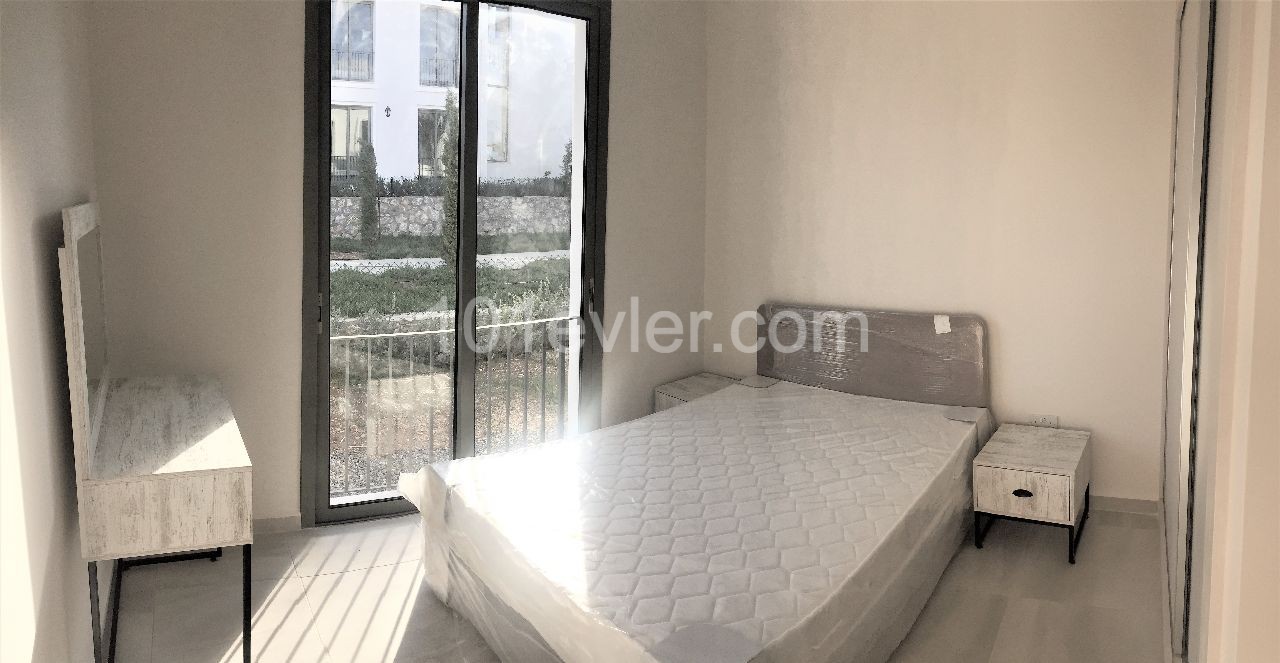 Alsancak Town Houses'da Bahçe katı Kiralık Daire !