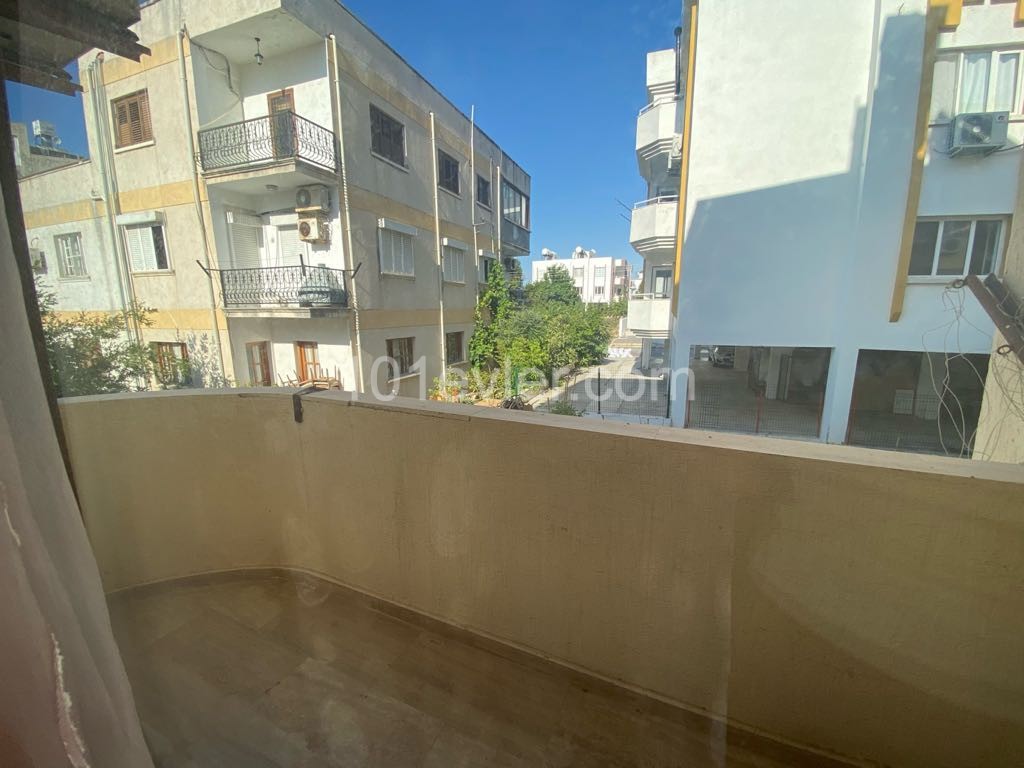 Flat To Rent in Girne Merkez, Kyrenia