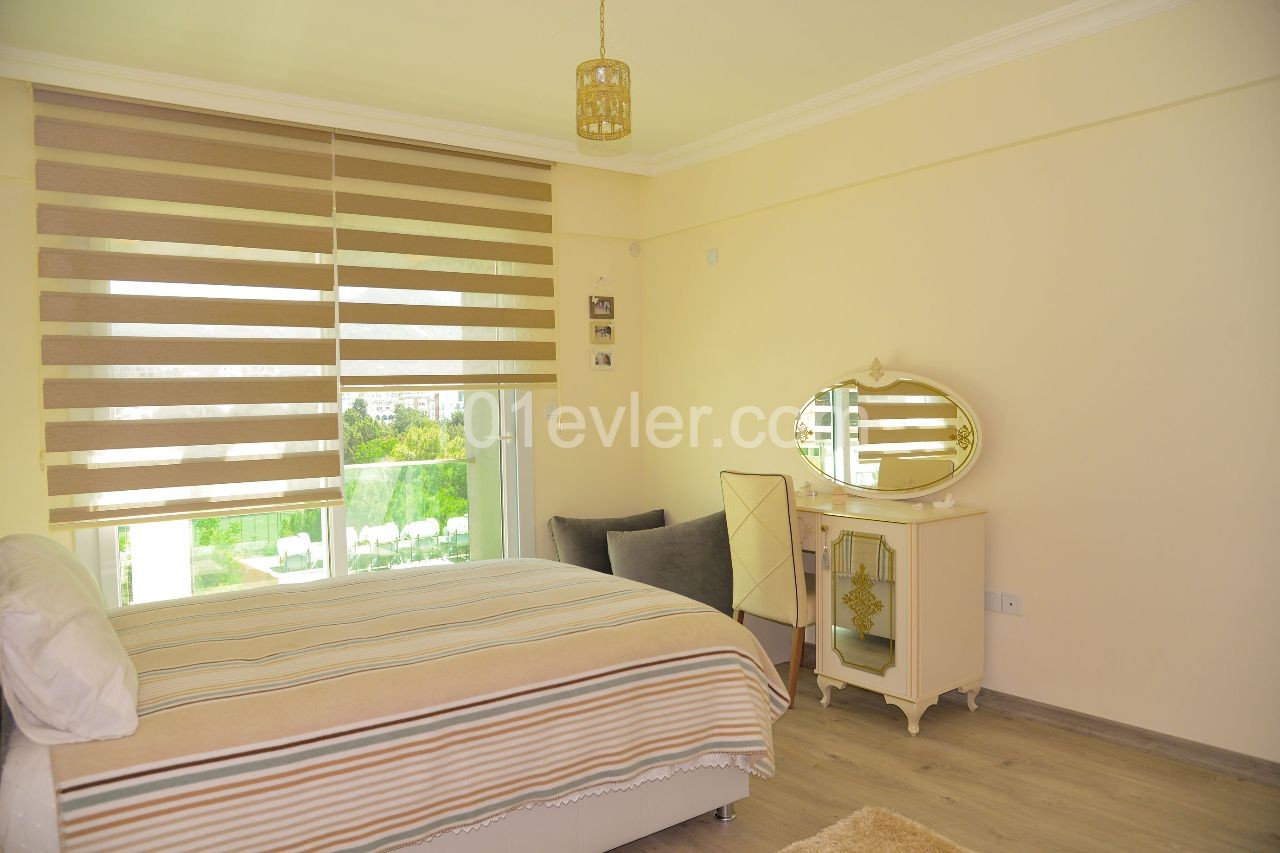 Penthouse For Sale in Girne Merkez, Kyrenia