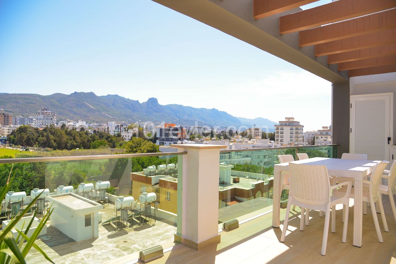 Penthouse Kaufen in Girne Merkez, Kyrenia