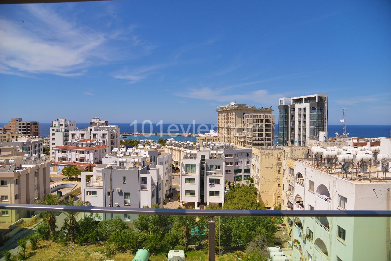 Penthouse Kaufen in Girne Merkez, Kyrenia