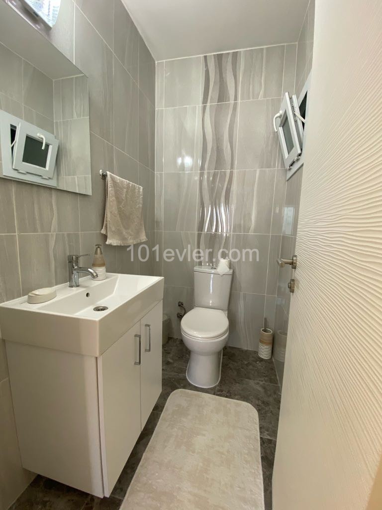 Flat For Sale in Girne Merkez, Kyrenia