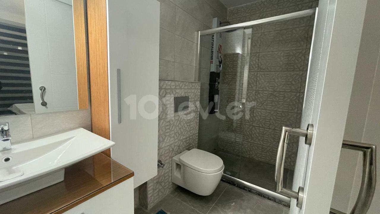 LUXURY 3+1 IN GIRNE CENTER WITH PRIVATE UNDERGROUND PARKING AREA 