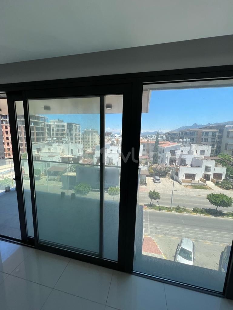 ZERO 3+1 APARTMENT IN THE NEW PORT AREA **  ** 