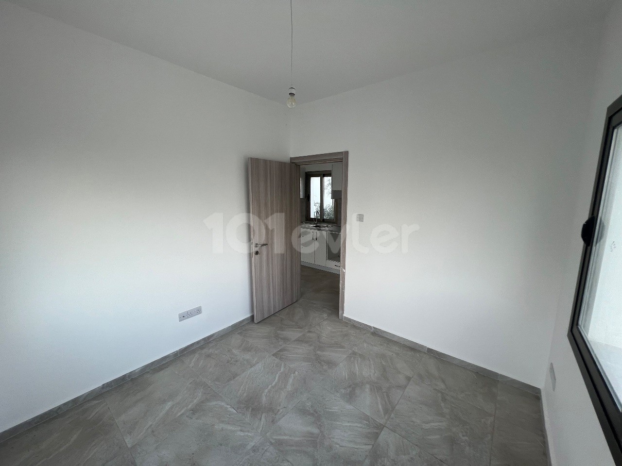 Flat For Sale in Zeytinlik, Kyrenia