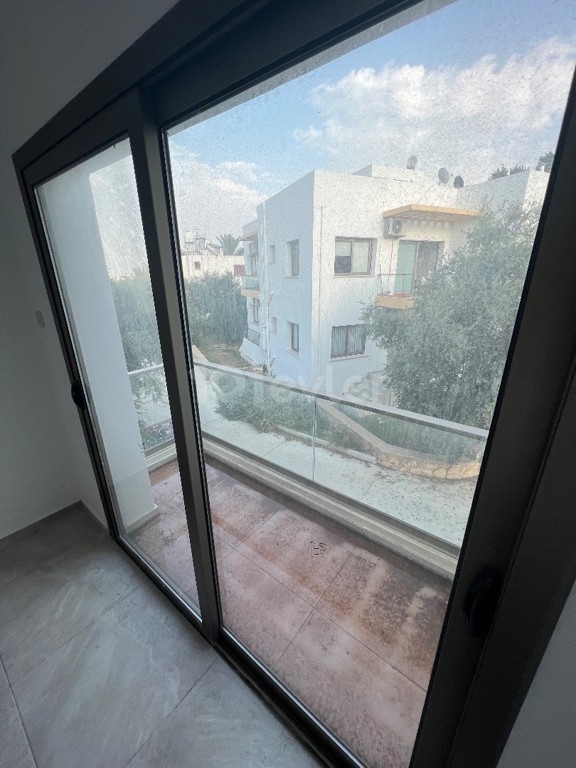 Flat For Sale in Zeytinlik, Kyrenia