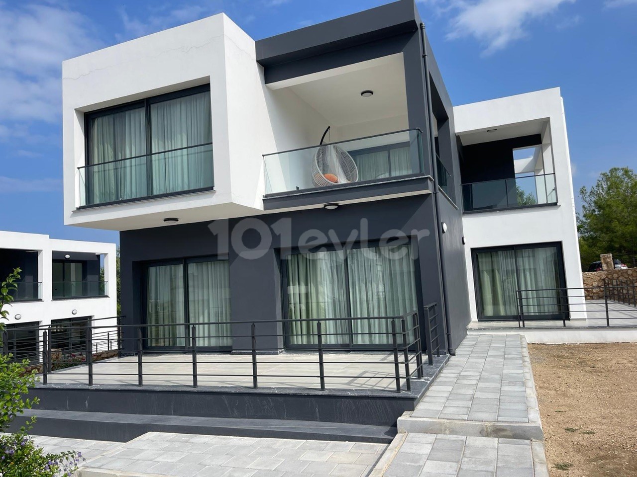 Villa For Sale in Çatalköy, Kyrenia