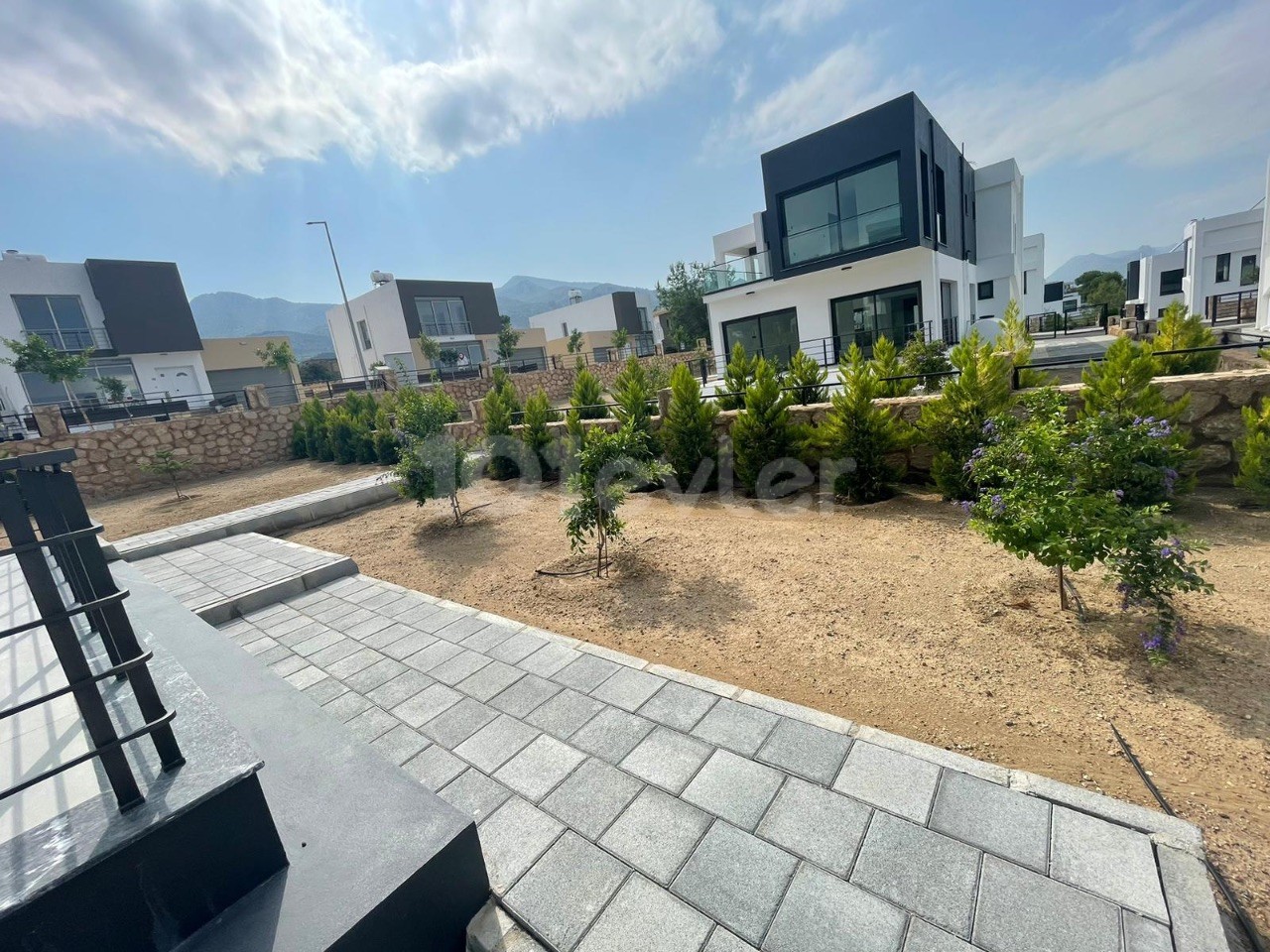 Villa For Sale in Çatalköy, Kyrenia